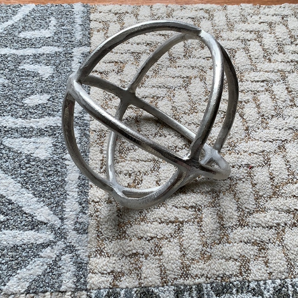 Sphere decor